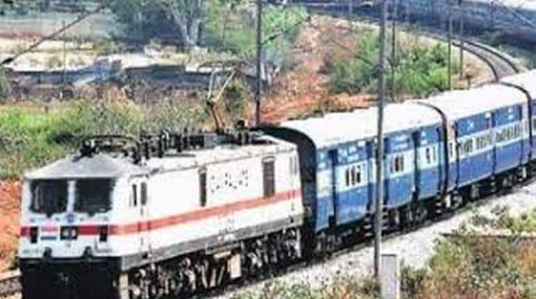 क्या ट्रेन की टिकट कैंसिल कराने पर लगता है GST? भारतीय रेलवे ने दी सफाई