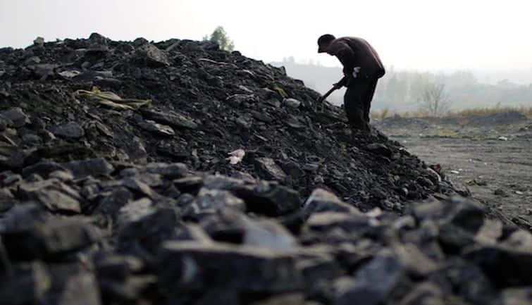 Coal India के शेयर नतीजों के पहले तेजी में, जानिए क्या है एनालिस्ट की राय