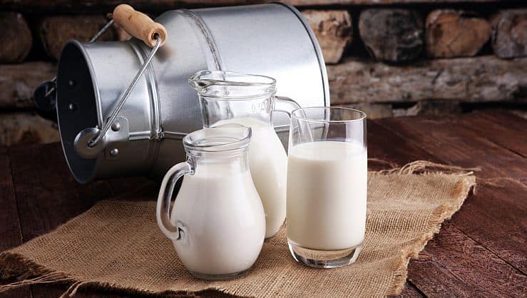 Amul का दूध 17 अगस्त से  ₹2 प्रति लीटर महंगा होगा, Mother Dairy ने भी दाम बढ़ाने का किया ऐलान