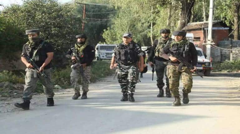 Baramulla Encounter: जम्मू-कश्मीर के बारामूला में जैश-ए-मोहम्मद दो आतंकवादी ढेर Baramulla Encounter: जम्मू-कश्मीर के बारामूला में जैश-ए-मोहम्मद दो आतंकवादी ढेर