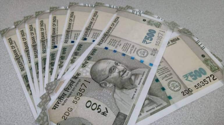 Business Idea: सिर्फ 10,000 रुपये में शुरू करें यह बिजनेस, जुर्माने से बचने के लिए हर कोई खरीदता है इसे!