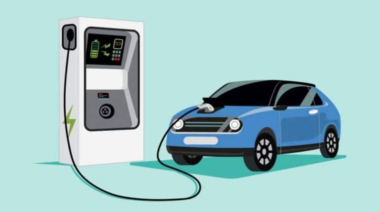 Electric Vehicle: इलेक्ट्रिक वाहन खरीदने पर इनकम टैक्स में मिलती है बंपर छूट, जानिए कैसे उठाएं फायदा