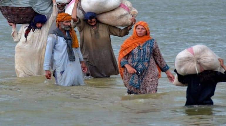 पाकिस्तान में आई बाढ़ पर पीएम मोदी ने जताई थी चिंता, पाक पीएम शहबाज शरीफ ने दिया यह जवाब पाकिस्तान में आई बाढ़ पर पीएम मोदी ने जताई थी चिंता, पाक पीएम शहबाज शरीफ ने दिया यह जवाब