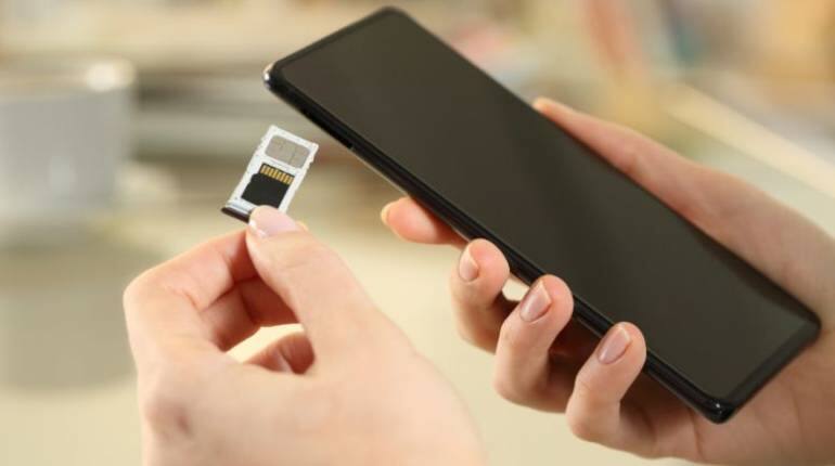 Internet Speed: Sim Card में करें यह छोटा बदलाव, फर्राटेदार स्पीड से चलेगा इंटरनेट Internet Speed: Sim Card में करें यह छोटा बदलाव, फर्राटेदार स्पीड से चलेगा इंटरनेट