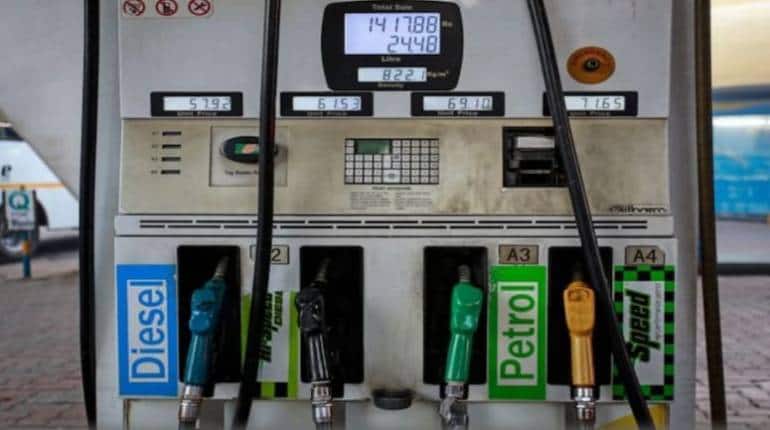 Petrol Diesel Price Today: आज क्या हुआ पेट्रोल और डीजल के रेट में बदलाव? यहां चेक करें रेट
