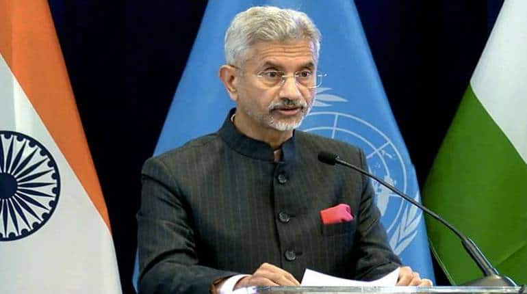 भारत के खिलाफ पक्षपात कर रही हैं अमेरिकी मीडिया, जानिए विदेशी मंत्री एस जयशंकर ने क्यों कही ये बात भारत के खिलाफ पक्षपात कर रही हैं अमेरिकी मीडिया, जानिए विदेशी मंत्री एस जयशंकर ने क्यों कही ये बात