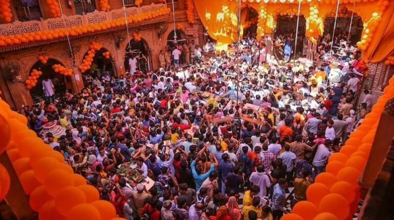 Banke Bihari Temple: 27 अक्टूबर से बदल जाएगा वृंदावन के बांके बिहारी मंदिर में दर्शन का समय, जानें नई टाइमिंग - Vrindavan Banke Bihari temple will Darshan timings changedfrom October ...