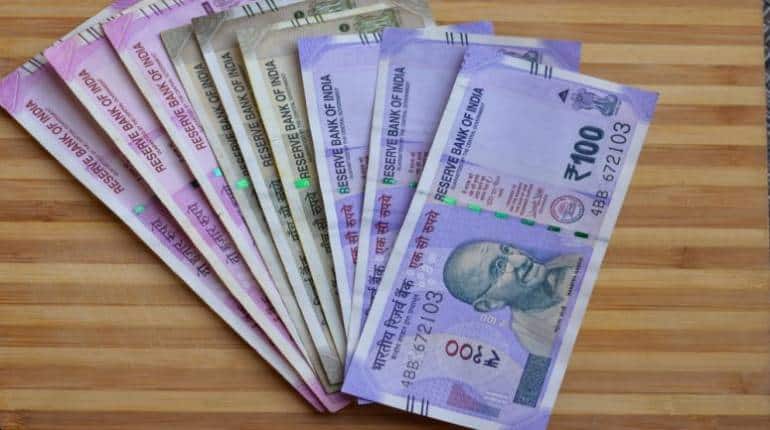 8th Pay Commission: सरकारी कर्मचारियों की बल्ले-बल्ले, जानिए कितनी बढ़ सकती है सैलरी, पढ़िए नया अपडेट 8th Pay Commission: सरकारी कर्मचारियों की बल्ले-बल्ले, जानिए कितनी बढ़ सकती है सैलरी, पढ़िए नया अपडेट