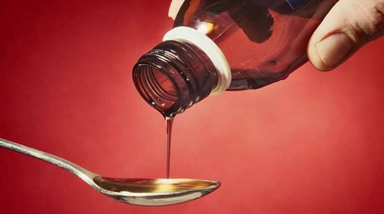 Gambia Cough Syrup Deaths: गाम्बिया में भारतीय कफ सिरप पीने से 3 और बच्चों की मौत, अब तक 69 गंवा चुके हैं जान Gambia Cough Syrup Deaths: गाम्बिया में भारतीय कफ सिरप पीने से 3 और बच्चों की मौत, अब तक 69 गंवा चुके हैं जान