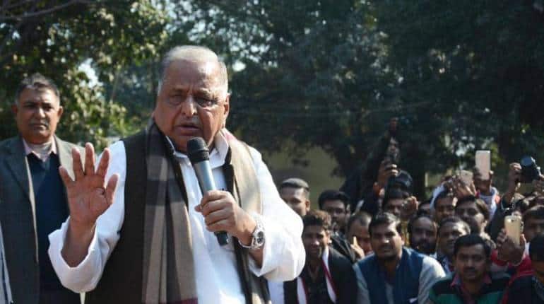 Mulayam Singh Yadav Health: मुलायम सिंह यादव की हालत स्थिर! CCU में भर्ती, PM मोदी और CM योगी ने फोन कर जाना हाल Mulayam Singh Yadav Health: मुलायम सिंह यादव की हालत स्थिर! CCU में भर्ती, PM मोदी और CM योगी ने फोन कर जाना हाल