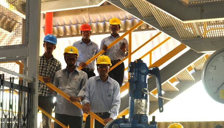 Buzzing Stocks: 3 दिन में 24% चढ़ा गोदरेज ग्रुप का यह शेयर, कमजोर मार्केट में भी छुआ नया रिकॉर्ड स्तर Buzzing Stocks: 3 दिन में 24% चढ़ा गोदरेज ग्रुप का यह शेयर, कमजोर मार्केट में भी छुआ नया रिकॉर्ड स्तर
