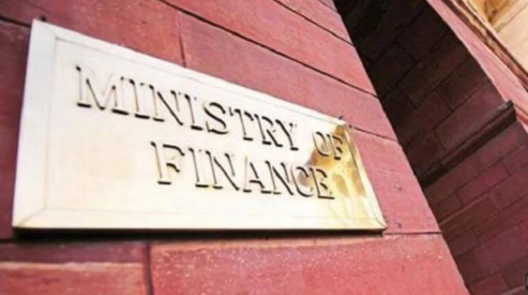 Finance Ministry ने कहा, बेहतर इकोनॉमिक ग्रोथ के साथ इंडिया की स्थिति दूसरे देशों से अच्छी है Finance Ministry ने कहा, बेहतर इकोनॉमिक ग्रोथ के साथ इंडिया की स्थिति दूसरे देशों से अच्छी है