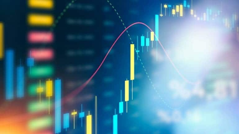 Hot Stocks : कुछ हफ्तों में शानदार प्रॉफिट चाहते हैं? Hero MotoCorp और सीईएससी के स्टॉक्स पर लगा सकते हैं दांव