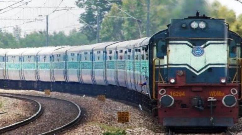 1st December Cancel Train List: आज बढ़ी कैंसिल ट्रेनों की संख्या, रेलवे ने कोहरे और खराब मौसम के कारण कैंसिल की 231 ट्रेनें