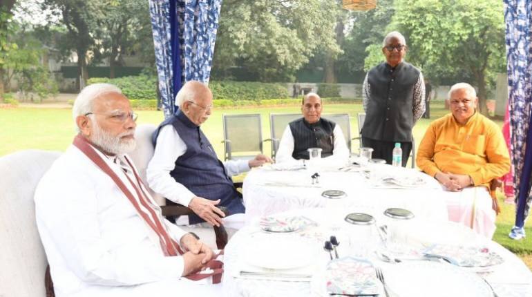 Lal Krishan Advani Birthday: 96 साल के हुए लाल कृष्ण आडवाणी, PM मोदी, राजनाथ सिंह ने घर जा कर दी बधाई, BJP नेताओं ने भी की लंबी उम्र की कामना Lal Krishan Advani Birthday: 96 साल के हुए लाल कृष्ण आडवाणी, PM मोदी, राजनाथ सिंह ने घर जा कर दी बधाई, BJP नेताओं ने भी की लंबी उम्र की कामना
