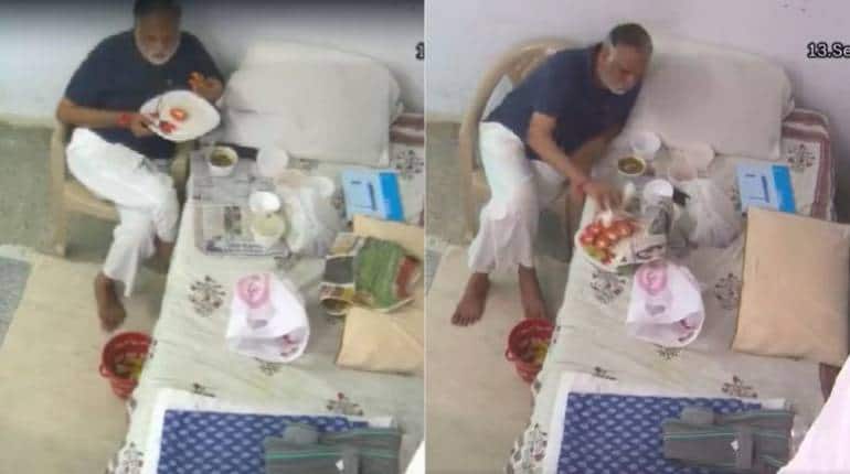 Satyendra Jain Video Viral: 28 kg वजन घटने का दावा करने वाले सत्येंद्र जैन का 8 Kg वजन बढ़ा, जेल में खाते दिखे फल और सलाद