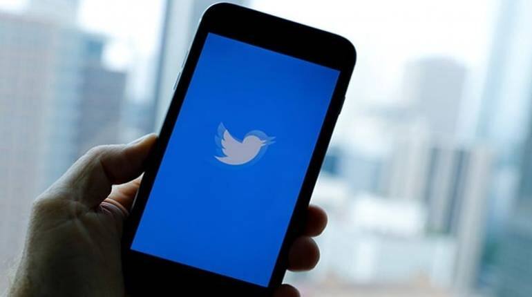 Twitter Server Down: ट्विटर का सर्वर हुआ डाउन, लॉगिन नहीं कर पा रहे यूजर्स, फेसबुक और इंस्टा में भी आई परेशानी