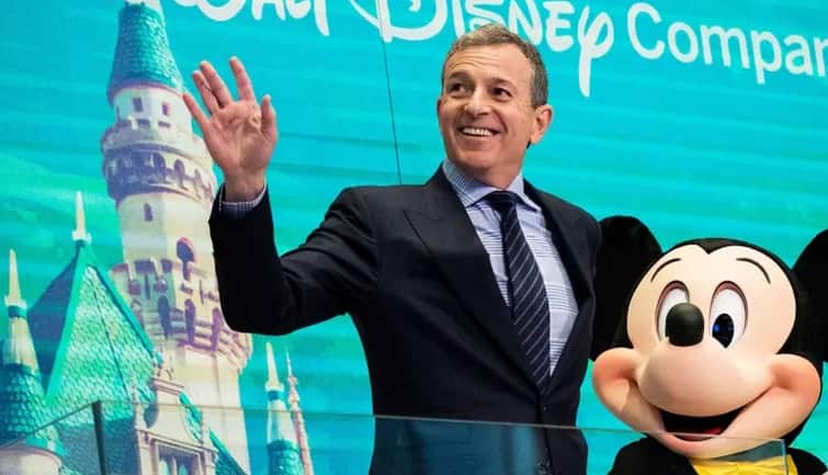 Disney में जारी रहेगी हायरिंग पर रोक, सीईओ Bob Iger ने किया ऐलान