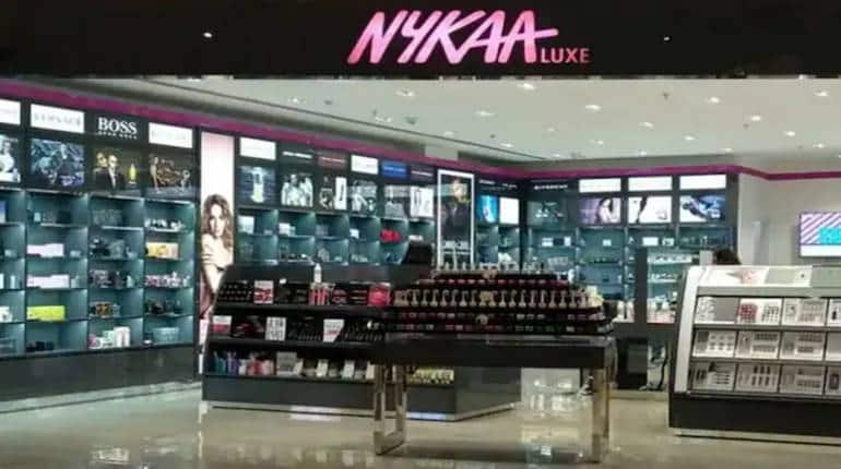 Nykaa का शेयर आज भी 6% टूटा, अबतक के सबसे निचले स्तर पर आया भाव, जानें कारण – Nykaa share price hits new all time low tanks 6 percent on bse today details here