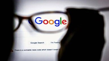 Google's Year in Search 2022: टॉप-10 टॉपिक को मूवीज, स्पोर्ट्स इवेंट्स, न्यूज इवेंट्स, हाउ-टू, पर्सनैलिटीज और रेसिपी जैसी कई कैटेगरीज में बांटा गया है। आज हम बात रहे हैं कि भारतीयों ने गूगल पर इस साल सबसे ज्यादा क्या सर्च किया है।  