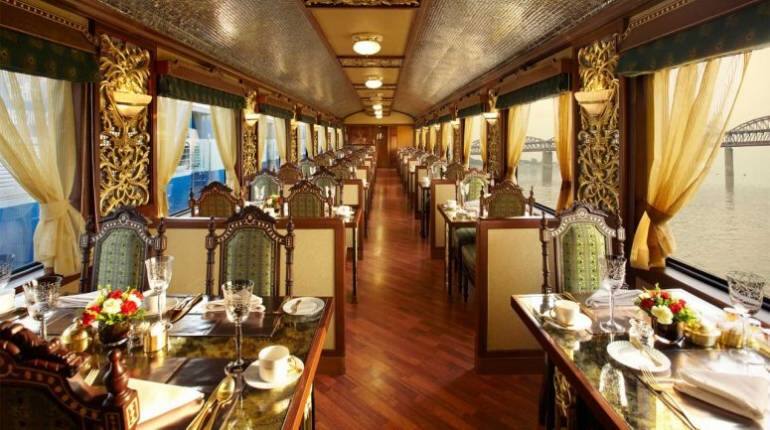 Indian Railways: चलता फिरता महल है यह ट्रेन, टिकट 20 लाख रुपये, अंदर का नजारा देख उड़ जाएंगे होश