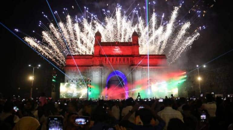 Happy New Year 2023: नए साल पर दिल्ली, मुंबई और बेंगलुरु में भारी भीड़ उमड़ने की आशंका, 31 दिसंबर के लिए जारी हुई एडवाइजरी Happy New Year 2023: नए साल पर दिल्ली, मुंबई और बेंगलुरु में भारी भीड़ उमड़ने की आशंका, 31 दिसंबर के लिए जारी हुई एडवाइजरी