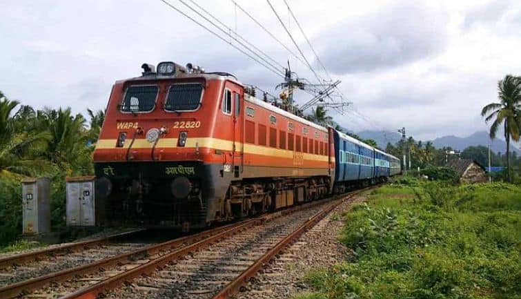 Tatkal Train Ticket: इमरजेंसी में तत्काल टिकट बुक कर रहे हैं तो इन 3 टिप्स का करें इस्तेमाल, मिनटों में होगी बुकिंग Tatkal Train Ticket: इमरजेंसी में तत्काल टिकट बुक कर रहे हैं तो इन 3 टिप्स का करें इस्तेमाल, मिनटों में होगी बुकिंग