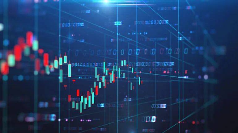 Hot Stocks: शॉर्ट टर्म में 19% तक की जोरदार कमाई के लिए इन स्टॉक्स को अपने पोर्टफोलियो में करें शामिल – Hot Stocks-Hindalco Industries-Apollo Tyres-UltraTech Cement can give big return in short term