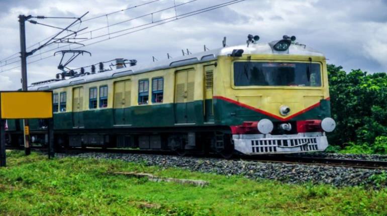 Cyber Fraud: टिकट कंफर्म के लिए IRCTC को ट्वीट करना पड़ा भारी, 64000 रुपये का लगा चूना