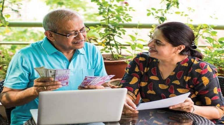 Senior Citizen Saving Scheme: साल 2023 में सीनियर सिटीजन्स इन योजनाओं में करें निवेश, मिलेगा बंपर रिटर्न – Senior Citizen Saving Scheme 2023 Top investment options SCSS Bank FD POMIS Annuity Schemes