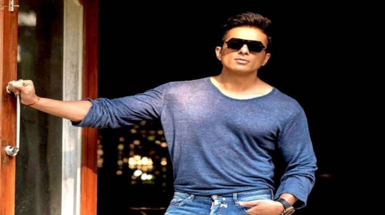Sonu Sood Video: जानें क्यों रेलवे ने सोनू सूद को लगाई फटकार, कहा- प्लीज ऐसा न करें, एक्टर ने मांगी माफी