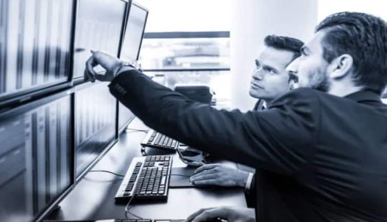 HFT Firms : पावरफुल मशीनों के दम पर स्टॉक्स में कमा रहे अरबों, दिग्गजों पर भारी पड़े ये नए नवेले ट्रेडर