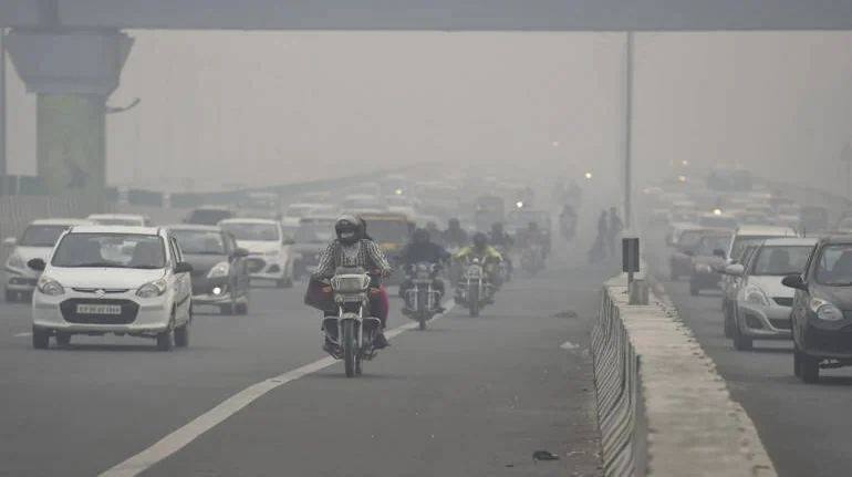 IMD Alert: दिल्ली में 21 जनवरी से होगी बारिश, पड़ेंगे ओले; 50 की स्पीड से चलेंगी तेज हवाएं IMD Alert: दिल्ली में 21 जनवरी से होगी बारिश, पड़ेंगे ओले; 50 की स्पीड से चलेंगी तेज हवाएं