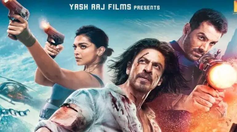 Pathaan Review: शाहरुख खान की ‘पठान’ की भारत सहित दुनियाभर में जबरदस्त ओपनिंग, पढ़ें दर्शकों के रिएक्शन