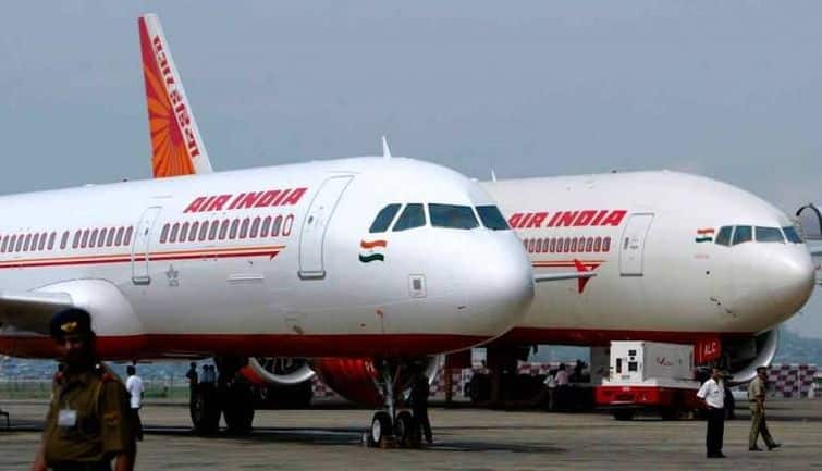Air India को हायर करने होंगे 6,500 से अधिक पायलट, 470 विमान खरीदने का एयरलाइन ने दिया है ऑर्डर Air India को हायर करने होंगे 6,500 से अधिक पायलट, 470 विमान खरीदने का एयरलाइन ने दिया है ऑर्डर