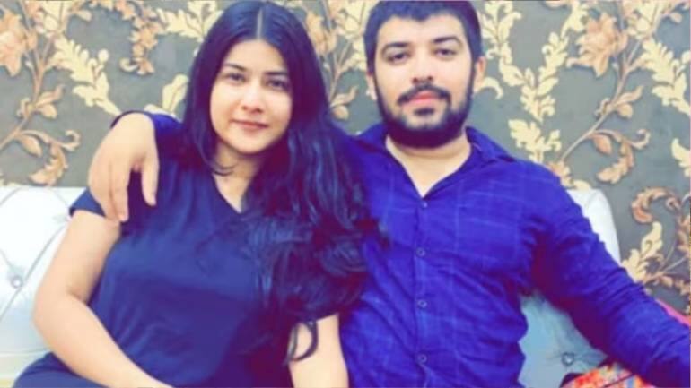 Delhi Nikki Yadav Murder: दिल्ली पुलिस का एक कांस्टेबल भी था हत्या में शामिल, साहिल गहलोत ने चार लोगों के साथ की थी प्लानिंग Delhi Nikki Yadav Murder: दिल्ली पुलिस का एक कांस्टेबल भी था हत्या में शामिल, साहिल गहलोत ने चार लोगों के साथ की थी प्लानिंग