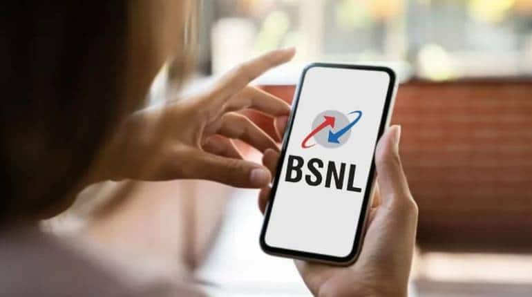 BSNL का हिट प्लान! सिर्फ 797 रुपये में 12 महीने करें बातें, Data- SMS सब फ्री, ये है सबसे सस्ता सालाना रिचार्ज – BSNL annual rupees 797 Prepaid Recharge 66 monthly cost gives 12 month active sim unlimited call sms internet data free