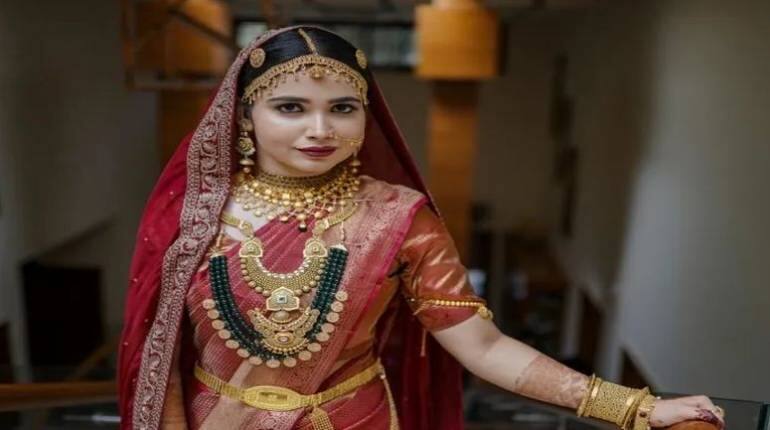 Gold Price: सोने और चांदी के भाव में आई बड़ी तेजी, चेक करें 10 ग्राम गोल्ड का रेट Gold Price: सोने और चांदी के भाव में आई बड़ी तेजी, चेक करें 10 ग्राम गोल्ड का रेट