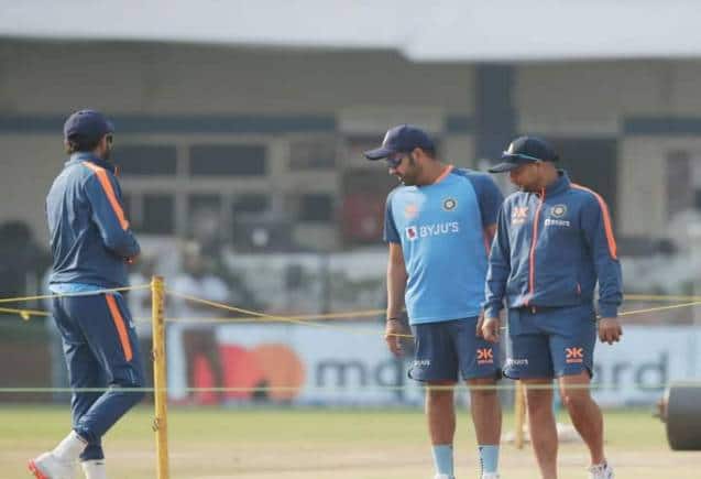 BCCI की अपील पर ICC को बदलना पड़ा अपना फैसला, इंदौर पिच की रेटिंग में किया बदलाव BCCI की अपील पर ICC को बदलना पड़ा अपना फैसला, इंदौर पिच की रेटिंग में किया बदलाव