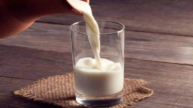 Mumbai Milk Rate: मुंबई में 1 मार्च से बढ़े दूध के दाम, जानिए अब कितने रुपये देने होंगे Mumbai Milk Rate: मुंबई में 1 मार्च से बढ़े दूध के दाम, जानिए अब कितने रुपये देने होंगे