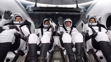 International Space Station: पहले इन अंतरिक्ष यात्रियों को 27 फरवरी को रवाना किया जाना था, लेकिन अंतिम समय में इंजन में समस्या के कारण ऐसा नहीं हो पाया। ये अंतरिक्ष यात्री अक्टूबर से अंतरराष्ट्रीय अंतरिक्ष स्टेशन में मौजूद जापानी दल की जगह लेंगे।