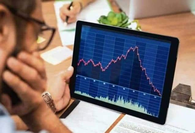 Trade Spotlight-इंडियन बैंक, आईडीएफसी फर्स्ट बैंक और एपीएल अपोलो ट्यूब्स में अब क्या करें?