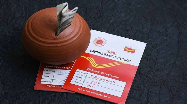 पोस्ट ऑफिस की सुपरहिट स्कीम! पांच साल तक हर महीने मिलेंगे 20500 रुपये - post office superhit scheme you will get rupees 20500 every monthly for 5 years details | Moneycontrol Hindi