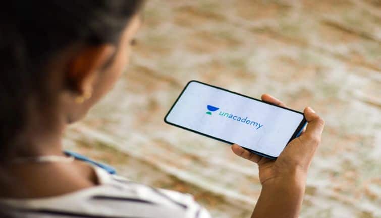 Byju’s के स्वामित्व वाली Aakash के साथ मर्जर को लेकर बात कर रही Unacademy, जानें डिटेल