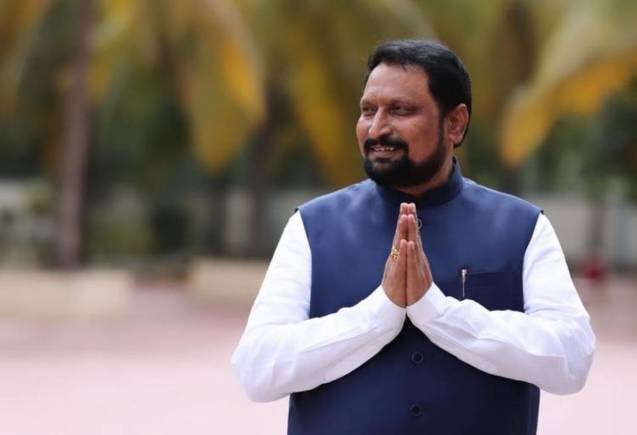 Karnataka Election 2023: बीजेपी से इस्तीफे देने के बाद पूर्व डिप्टी सीएम सावदी आज कांग्रेस में होंगे शामिल, अथानी से लड़ेंगे चुनाव