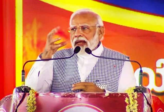 'सांप भगवान शिव की माला, मेरे शिव तो जनता है' PM मोदी ने कर्नाटक में कांग्रेस को बताया 'गरीबों का पैसा छीनने वाली पार्टी'