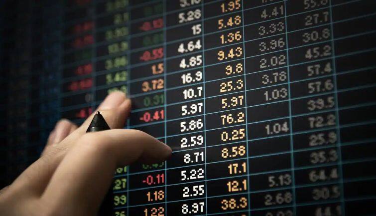 Share Market: सेंसेक्स 184 अंक लुढ़का, फिर भी निवेशकों ने आज ₹7,000 करोड़ कमाए