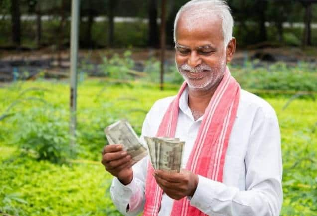 PM Kisan Yojana: किसानों के खाते में जल्द क्रेडिट हो सकते हैं 14 वीं किश्त के 2,000 रुपये, लेकिन उससे पहले जरूर करा लें ये काम