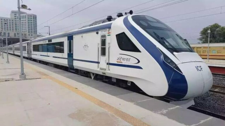 पुरी से हावड़ा के बीच चलाई जाएगी वंदे भारत एक्सप्रेस, रेलवे कर रहा है पांच  जोड़ी नई ट्रेनों को चलाने की तैयारी - Vande Bharat Express will run between  Puri to Howrah