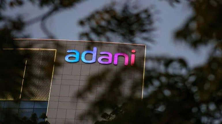Adani Group Shares: अदाणी ग्रुप के शेयरों में लगातार दूसरे दिन गिरावट, 10 में से 8 कंपनियों के स्टॉक लाल निशान में बंद Adani Group Shares: अदाणी ग्रुप के शेयरों में लगातार दूसरे दिन गिरावट, 10 में से 8 कंपनियों के स्टॉक लाल निशान में बंद